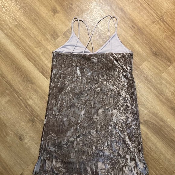 NWT Fux Crushed Velvet Mini Dress - Picture 2 of 6